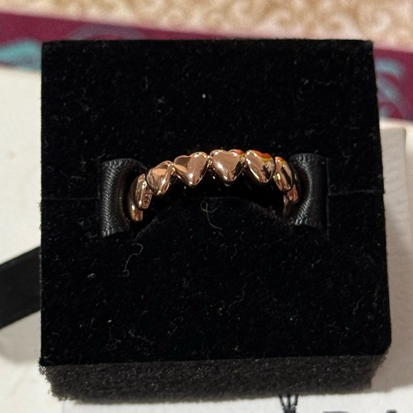 Pandora Gold Heart Pattern Ring - Picture 1 of 3